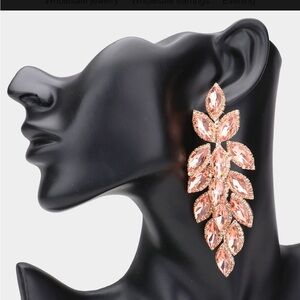 New! Elegant champagne Leaf Drop Earrings